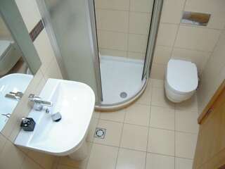 Апартаменты Renta Stanovi Podgorica Подгорица Apartment with River View (Millennium Bridge)-28